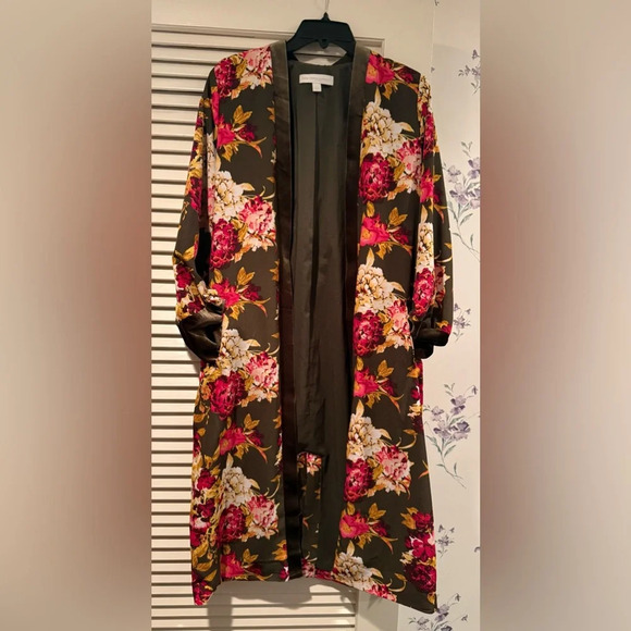 New York & Company Olive Floral Kimono Size XS/S - Picture 2 of 9